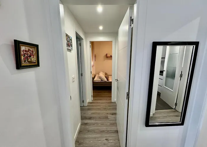 Céntrico Piso De 2 *